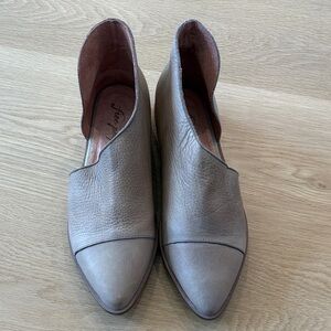 Free People Beige Leather Mules